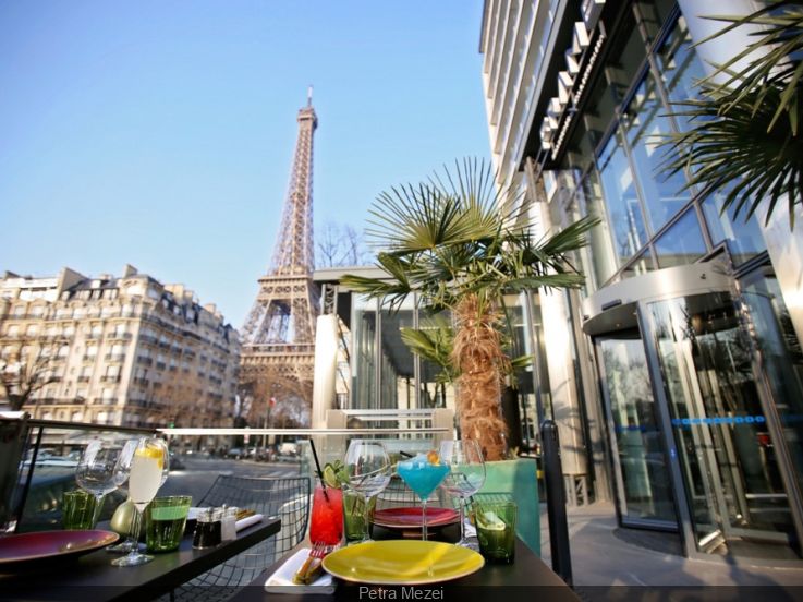 restaurant frame pullman tour eiffel