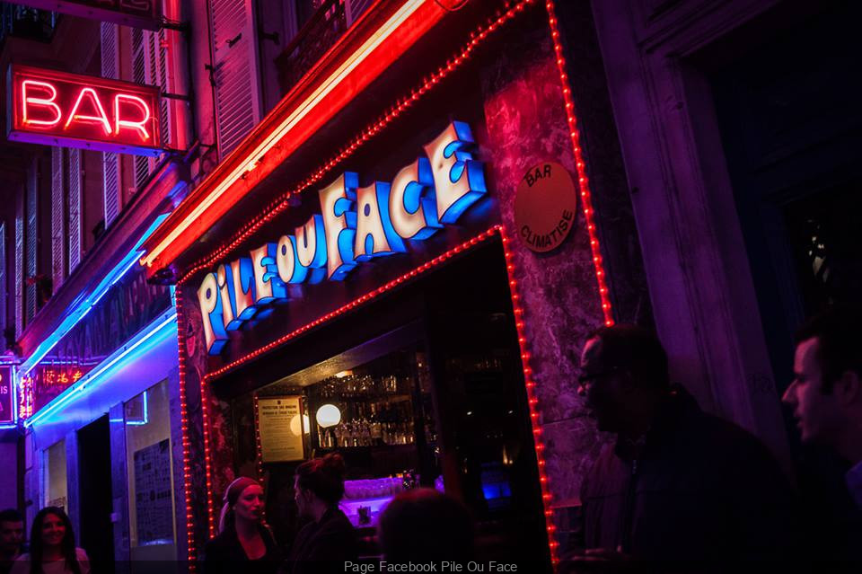 Pile face nouveau bar Pigalle Sortiraparis com