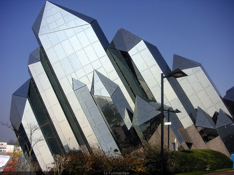 Futuroscope Le Parc D Attractions Rouvre Ses Portes Sortiraparis Com