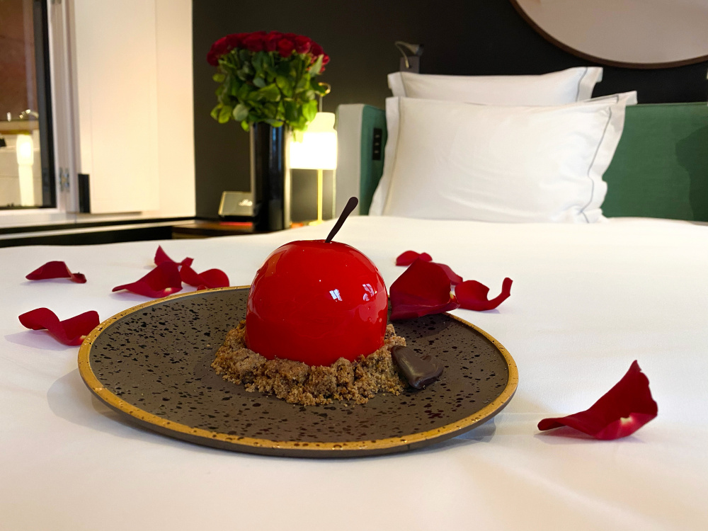 Saint Valentin 21 A Paris Une Romance Parisienne Au Roch Hotel Spa Sortiraparis Com