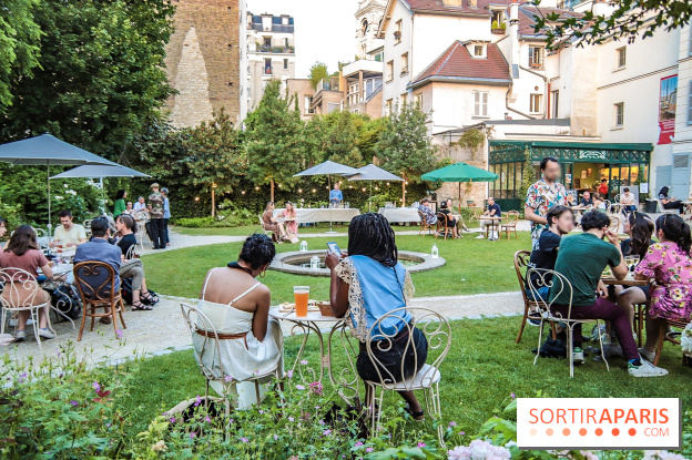 Café Renoir Musée De Montmartre Summer Terrace - 