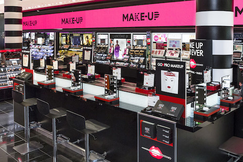  Make  Up  Forever  ouvre son bar beaut  chez Sephora Champs 