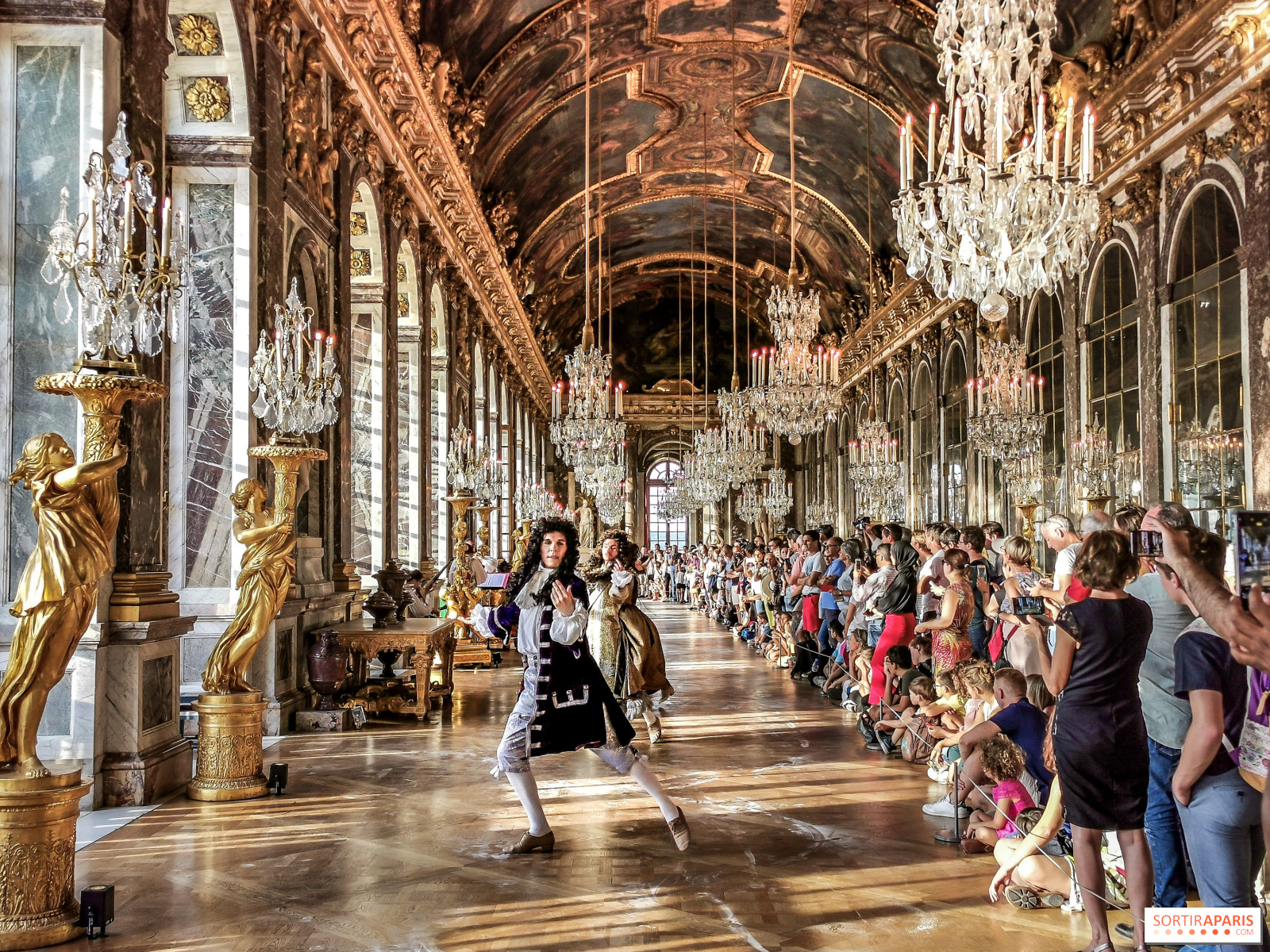 Night Fountains Shows 21 At The Palace Of Versailles Sortiraparis Com