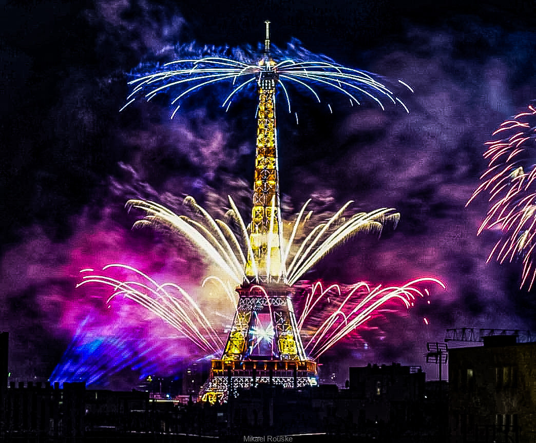 Album Photos Photos Du Feu D Artifice Du 14 Juillet De Paris